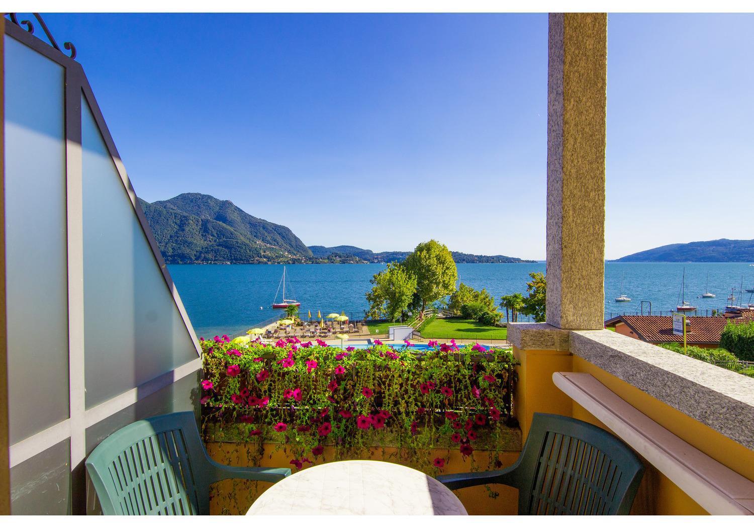 Hotel Residence Zust Verbania Luaran gambar